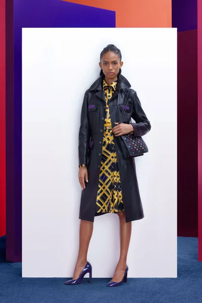Look 19